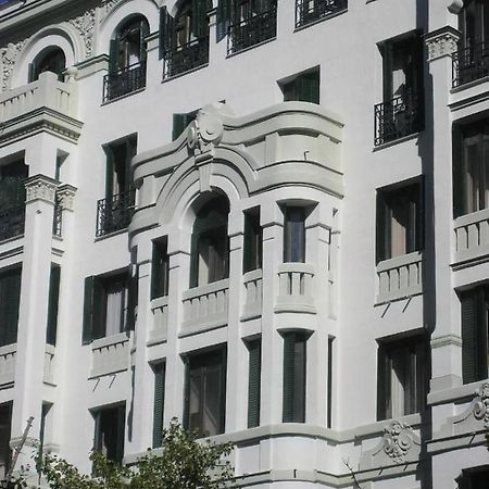 Hostal Trevinca Madrid Kültér fotó