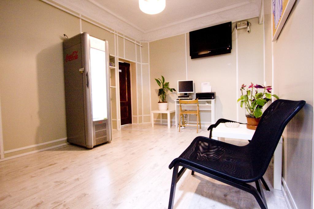 Hostal Trevinca Madrid Kültér fotó