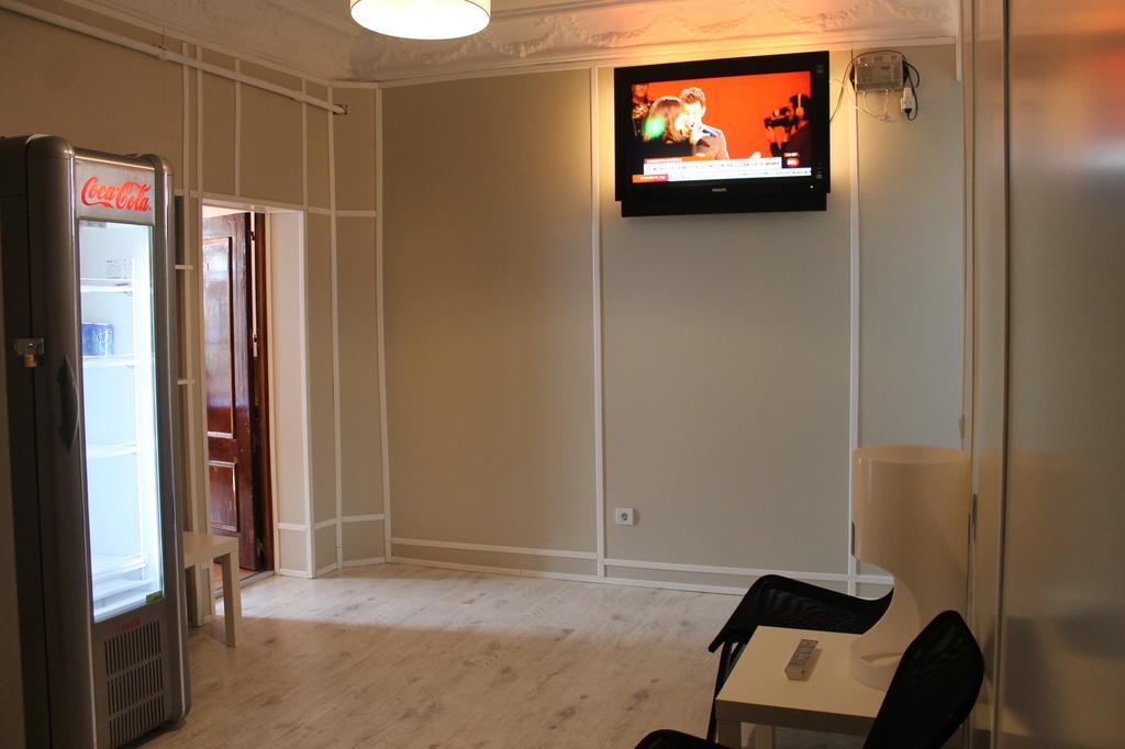 Hostal Trevinca Madrid Kültér fotó